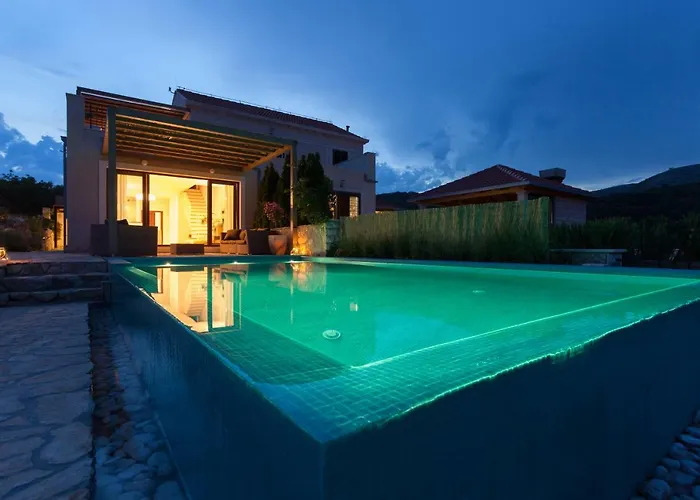 Hedera Estate, House Hedera Вилла *