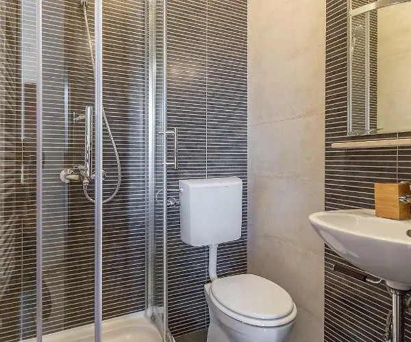 Hedera Estate, House Hedera Вилла Мокошица