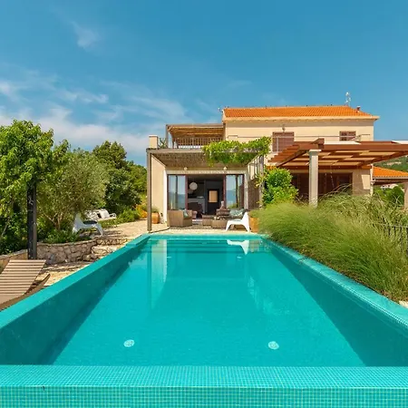 Hedera Estate, House Hedera *