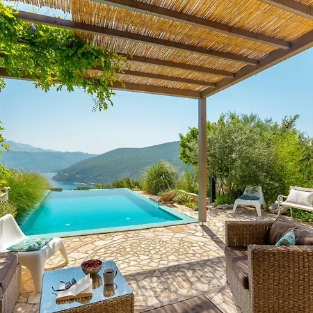 Villa Hedera Estate, House Hedera