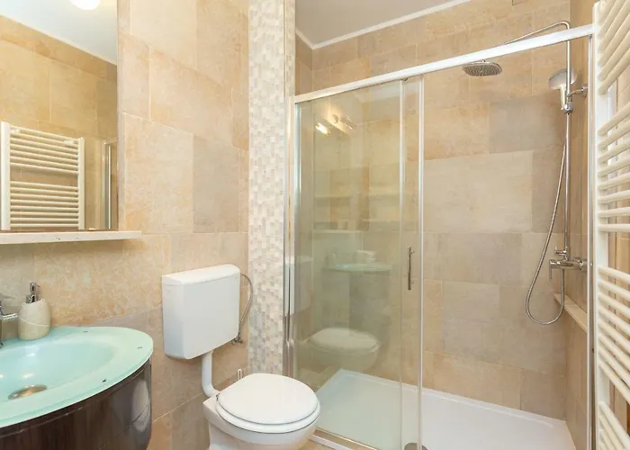 Hedera Estate, House Hedera * Mokošica