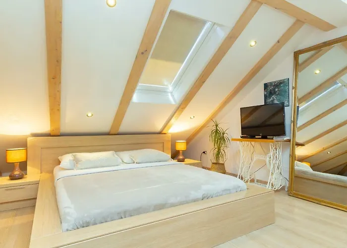 Hedera Estate, House Hedera Villa