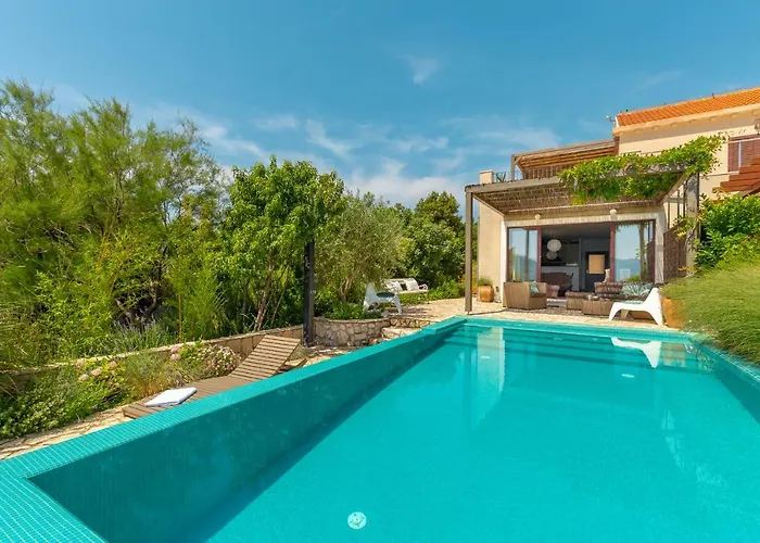 Villa Hedera Estate, House Hedera